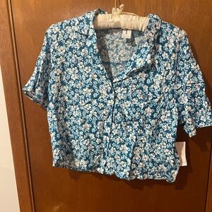 Abound‎ Blue Floral Button Down Shirt